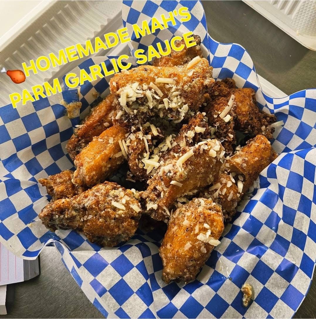 Parm garlic wings